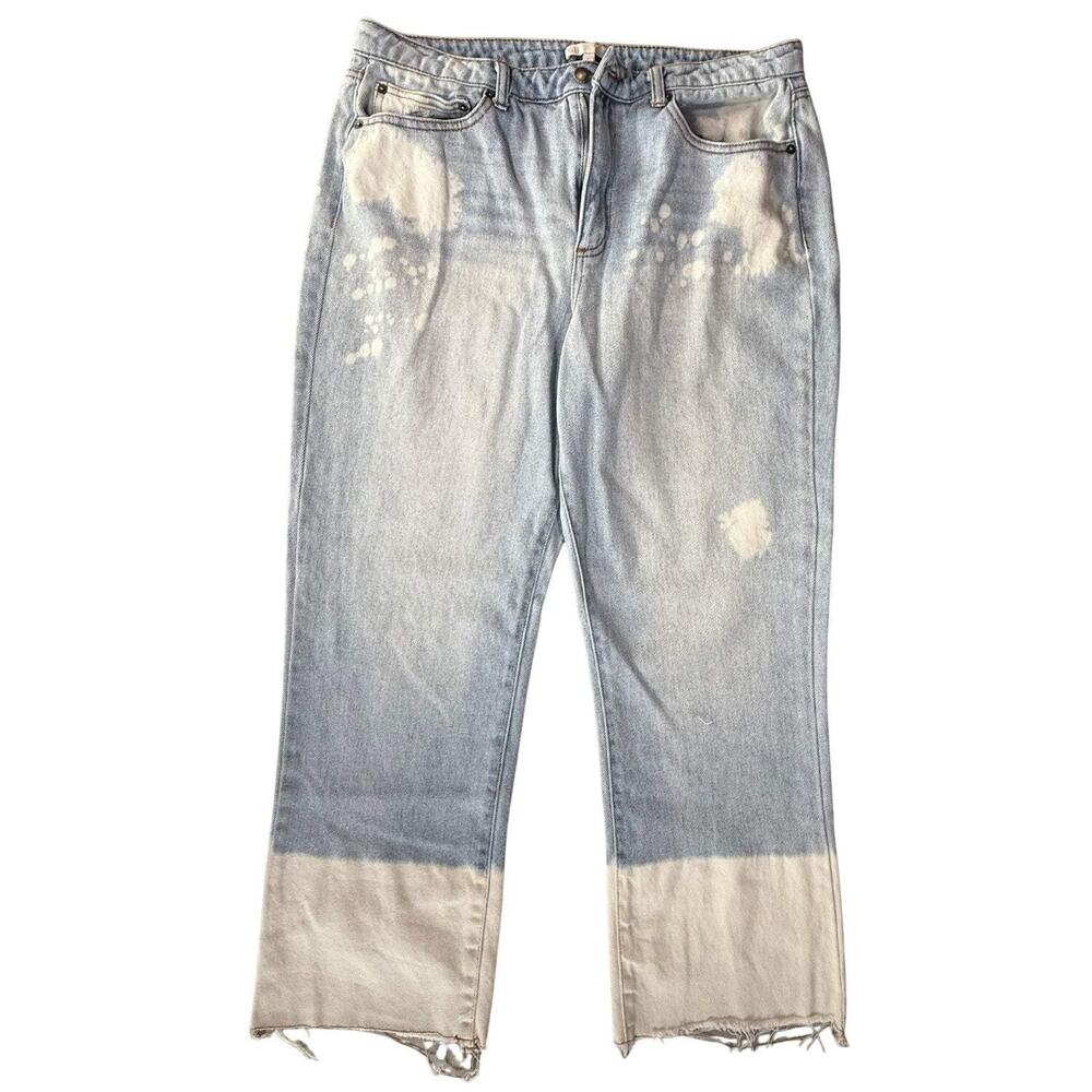 Women’s Juniors Size 13 Light Wash Cropped Bootcut Jeans | 90s Inspired Distress